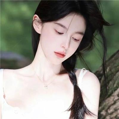 远山淡影